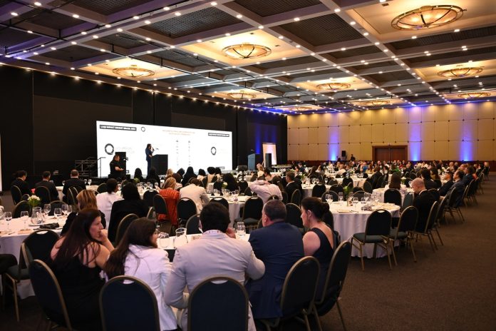 Inteligência Artificial promete ampliar 427 milhões de vagas