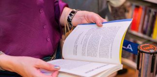 Livro de Ricardo Pena figura entre os mais vendidos do país Livro de Ricardo Pena figura entre os mais vendidos do país