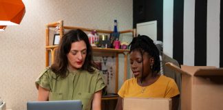 Expansão do e-commerce muda mapa logístico no Brasil