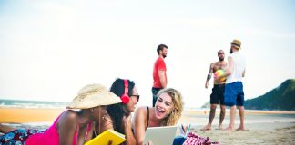 Turismo cresce com o sucesso do Carnaval do Recife Turismo cresce com o sucesso do Carnaval do Recife