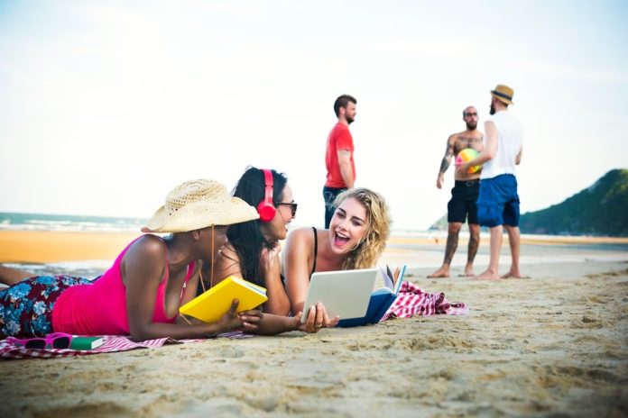 Turismo cresce com o sucesso do Carnaval do Recife Turismo cresce com o sucesso do Carnaval do Recife