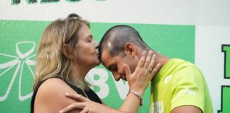 Parceria família e escola promove educação de excelência Parceria família e escola promove educação de excelência