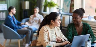 Empresas valorizam habilidades comportamentais no currículo Empresas valorizam habilidades comportamentais no currículo