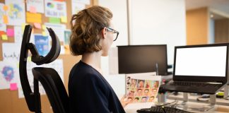 Ergonomia impulsiona bem-estar e produtividade no trabalho