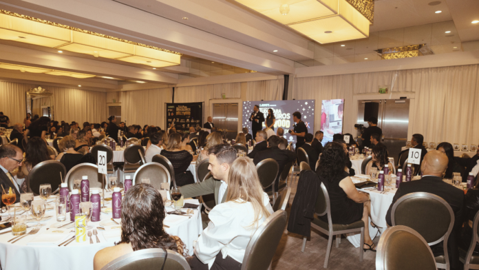 Tudo Para Brasileiros Hollywood premia destaques brasileiros Tudo Para Brasileiros Hollywood premia destaques brasileiros