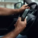Uso do celular ao volante é apontado como uma das principais causas de acidentes em Botucatu
