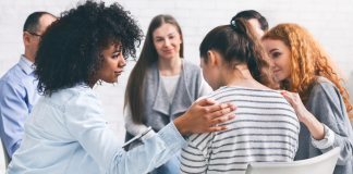 Estudo informa sobre tratamento de HIV e drogas injetáveis Estudo informa sobre tratamento de HIV e drogas injetáveis