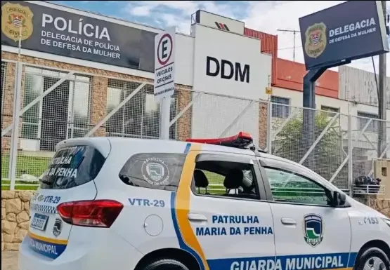 Botucatu: Mulher é presa após ameaçar ex-cunhada e descumprir medida protetiva no Jardim Peabiru