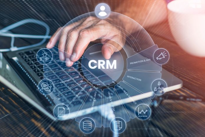 Digitalização acelera uso de CRM para impulsionar negócios Digitalização acelera uso de CRM para impulsionar negócios