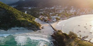 Turismo no Brasil é recorde em fevereiro, com R$ 16,5 bi Turismo no Brasil é recorde em fevereiro, com R$ 16,5 bi