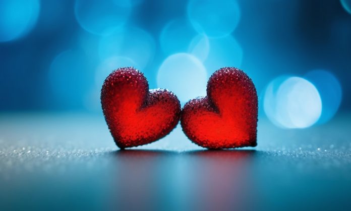 Comércio eletrônico deve movimentar R$ 9,23 bilhões no Dia dos Namorados Comércio eletrônico deve movimentar R$ 9,23 bilhões no Dia dos Namorados