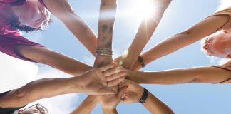 Relatório de Sustentabilidade Texneo foca em malha reciclada Relatório de Sustentabilidade Texneo foca em malha reciclada