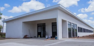 Barbieri une Steel Frame e Método Modular em obra de escola