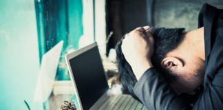 Jovens são os mais afetados pelo estresse no trabalho Jovens são os mais afetados pelo estresse no trabalho