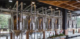 Novo site de empresa de bebidas é criado por jovens talentos