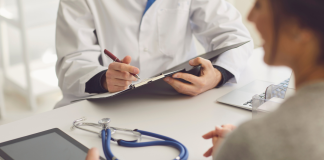 Estudo analisa e informa sobre procedimento de gluteoplastia