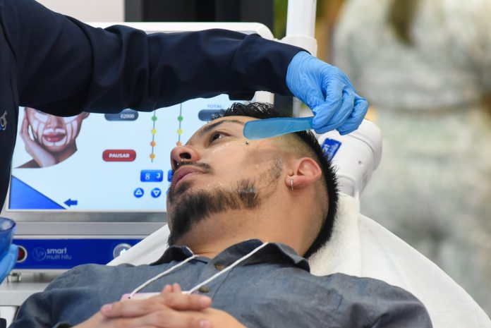 Procedimentos estéticos atraem mais homens no Brasil