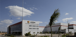 Construção de shopping marca desenvolvimento em Lagarto