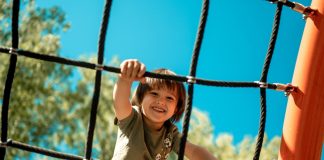 De colônia de férias a patinete: cuidados exigem atenção