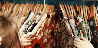 Consumo consciente impulsiona moda versátil no Brasil Consumo consciente impulsiona moda versátil no Brasil