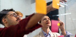 ABRH-PR realiza uma experiência imersiva e disruptiva no Bom Dia RH