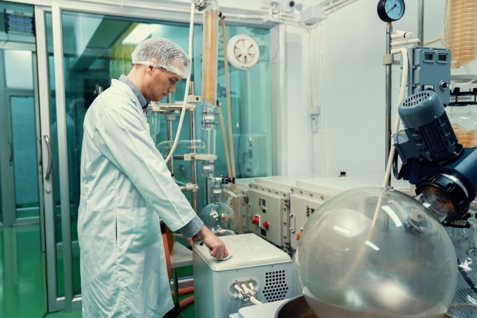 Escovas para balões volumétricos garantem higiene em laboratórios brasileiros Escovas para balões volumétricos garantem higiene em laboratórios brasileiros