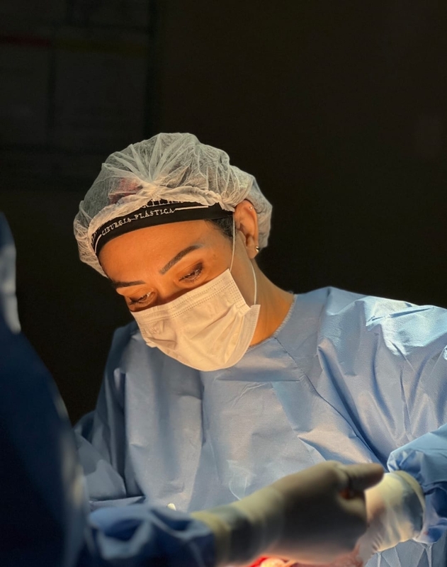 Mastopexia Short Scar reduz cicatrizes e mantém eficiência Mastopexia Short Scar reduz cicatrizes e mantém eficiência