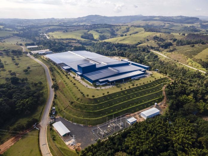 Empresa fomenta evolução de geomembranas na América Latina Empresa fomenta evolução de geomembranas na América Latina