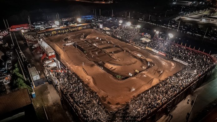 Jundiaí recebe terceira etapa do Arena Cross neste sábado Jundiaí recebe terceira etapa do Arena Cross neste sábado