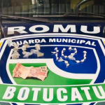 Homem é detido com pedras de crack e porções de maconha em Botucatu