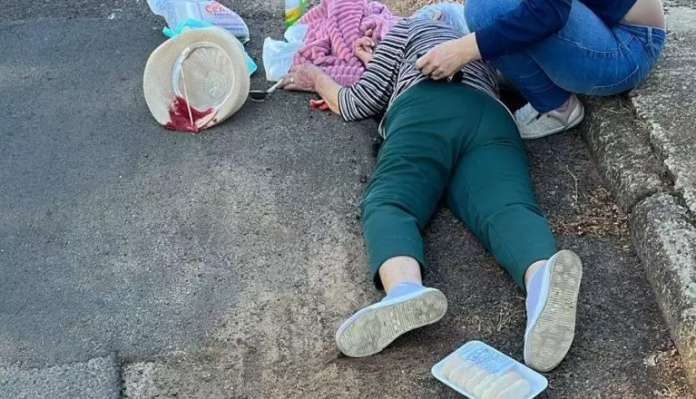 idosa-cai-calcada-botucatu-270725