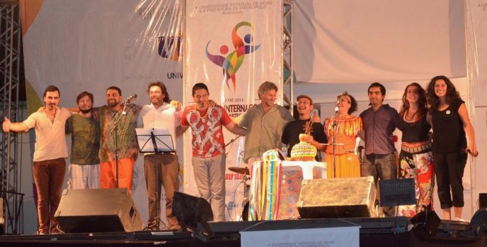 Brasil e Chile se unem em projeto de música latino-americana