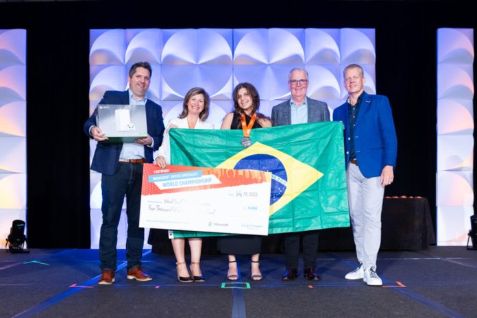 Brasileiros conquistam pódio em torneio global de tecnologia Brasileiros conquistam pódio em torneio global de tecnologia