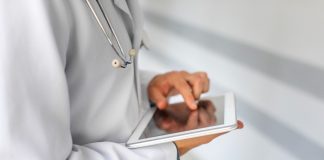 Tecnologia conecta raciocínio médico a evidência científica