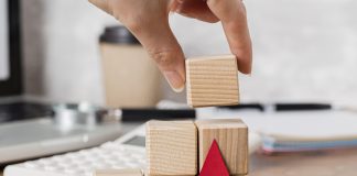 Tradição e reinvenção impulsionam negócios no país Tradição e reinvenção impulsionam negócios no país