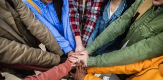 Rede de clínicas doa 500 consultas em ação solidária