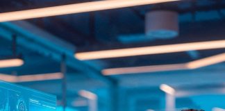 Falta de confiança ainda freia adoção de agentes de IA