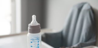 Agosto Dourado reforça importância da amamentação como ato de vínculo