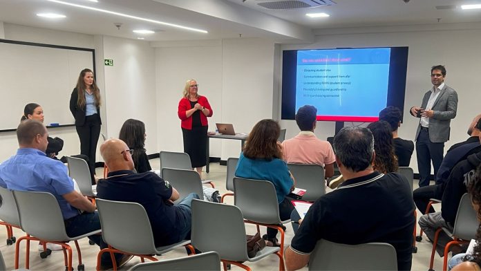 Interesse por graduação no exterior registra alta