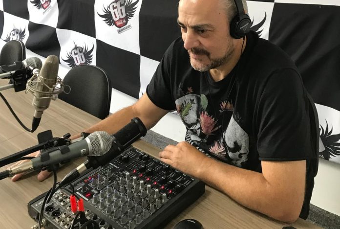 Bandas independentes lutam por espaço e audiência no Brasil