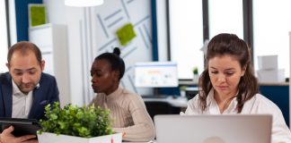 Empresas fortalecem marca empregadora para reter talentos