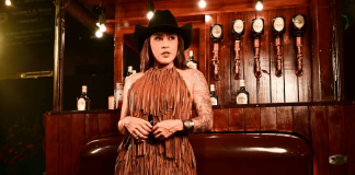 Com Lauana Prado, Old Parr expande presença no universo sertanejo