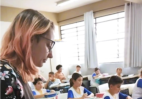 professora-alunos-botucatu-110925