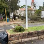 Tempestade causa destelhamentos e falta de energia em bairros de Botucatu
