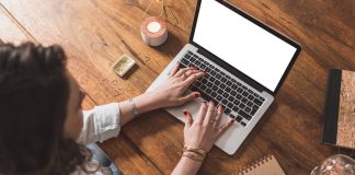 Inteligência artificial começa a criar pacotes de viagens Inteligência artificial começa a criar pacotes de viagens