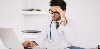 Abusos na residência médica: profissionais possuem direitos Abusos na residência médica: profissionais possuem direitos