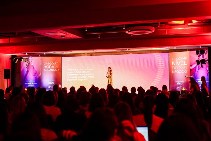 Evento no Recife destaca protagonismo feminino nos negócios Evento no Recife destaca protagonismo feminino nos negócios