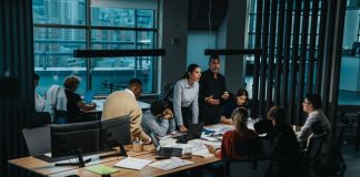 Mudanças na Administração são vistas de formas diferentes Mudanças na Administração são vistas de formas diferentes