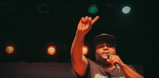 Hip hop underground desafia lógica comercial