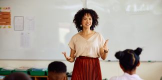 Novo professor é mentor, mediador e criador de futuros Novo professor é mentor, mediador e criador de futuros